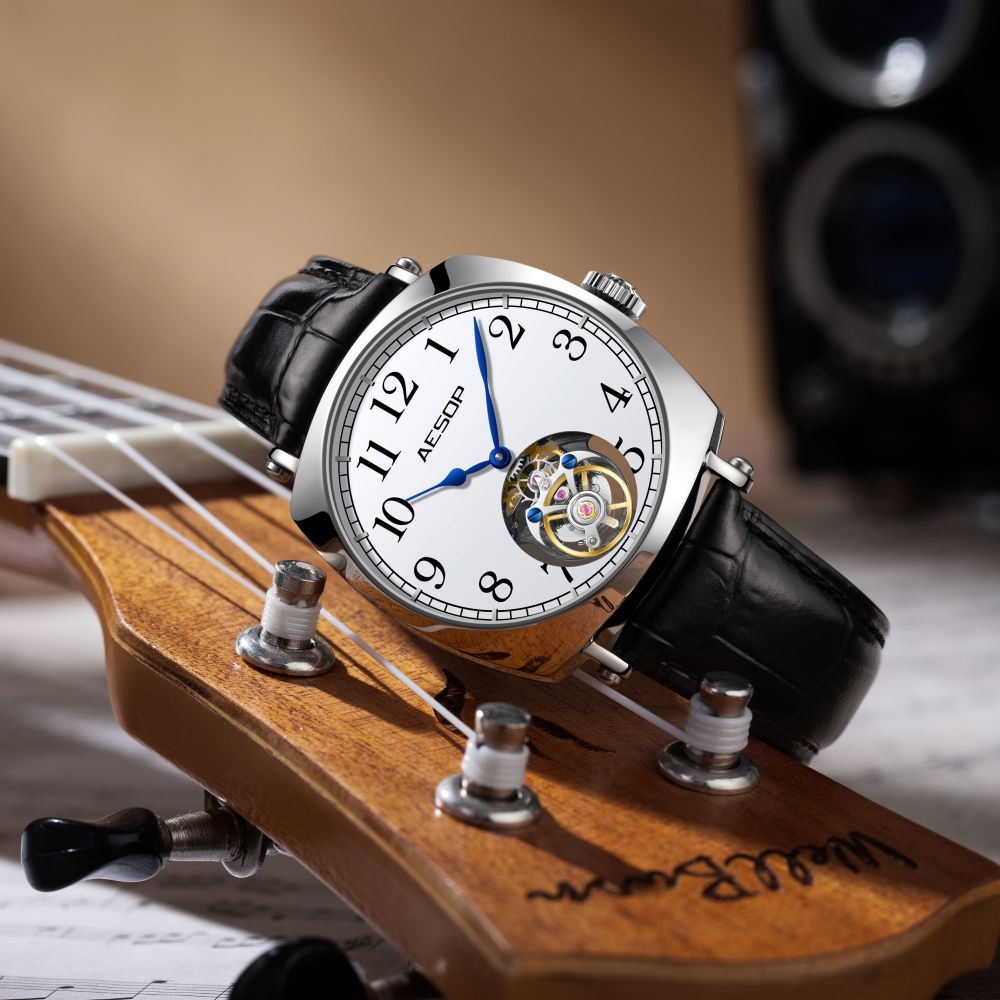 AESOP社 トゥールビヨン 腕時計 - 腕時計(アナログ)